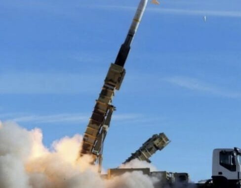 🔴 ईरान का बड़ा पलटवार: इजरायल पर बैलिस्टिक मिसाइलें दागीं, पूरे देश में इमरजेंसी